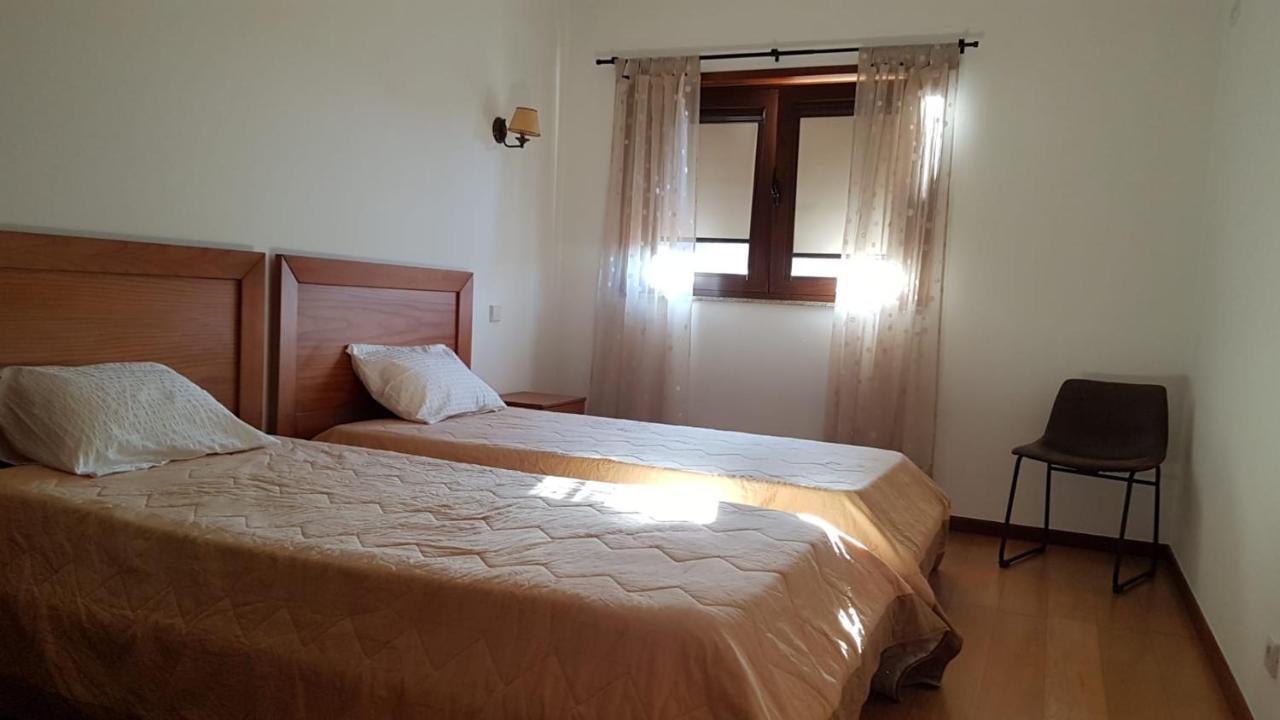 Sobreiro Apartamentos Rio Caldo Εξωτερικό φωτογραφία